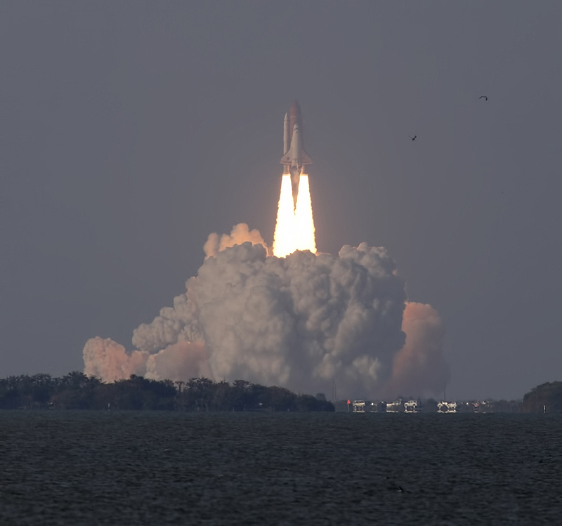 Discovery lifts off